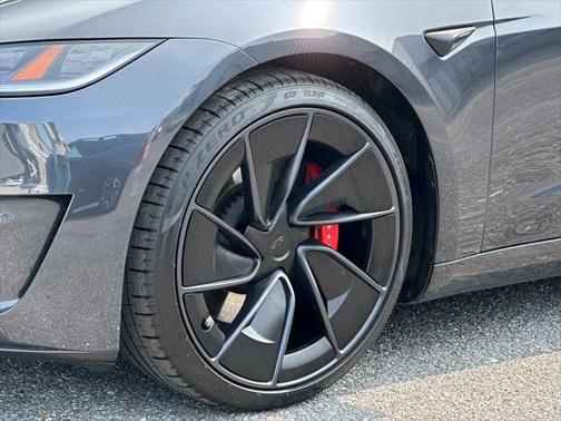 2024 Tesla Model 3 Performance