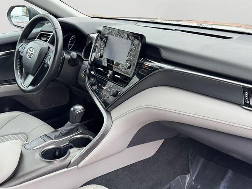 Predawn Gray Mica 2022 Toyota Camry SE