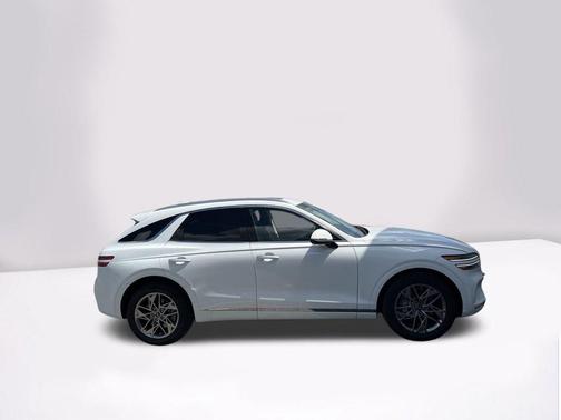 2025 Genesis GV70 2.5T AWD