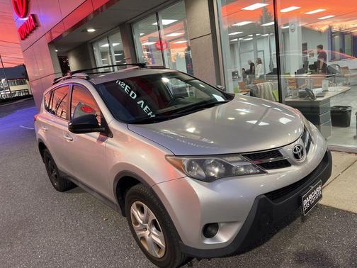 2013 Toyota RAV4 LE