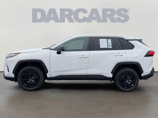 Ice 2025 Toyota RAV4 LE