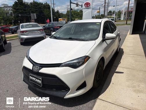 Super White 2019 Toyota Corolla LE