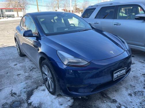 2023 Tesla Model Y Long Range Dual Motor All-Wheel Drive