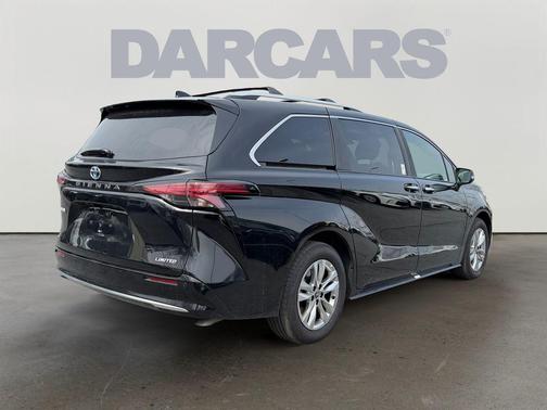 2025 Toyota Sienna Limited