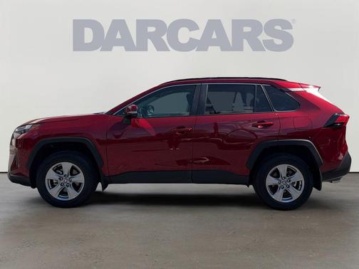 Pearl 2025 Toyota RAV4 XLE