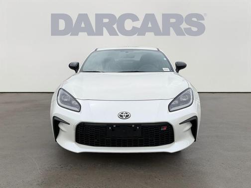 Halo 2024 Toyota GR86 Premium