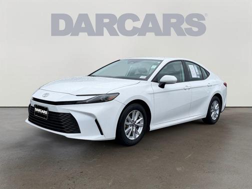 Ice 2025 Toyota Camry LE