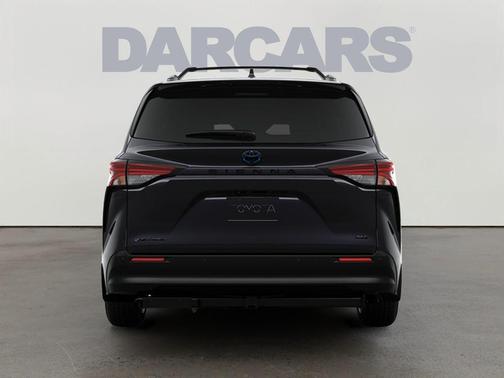 2025 Toyota Sienna Woodland Edition