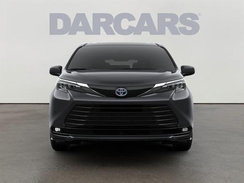 2025 Toyota Sienna XLE 7 Passenger