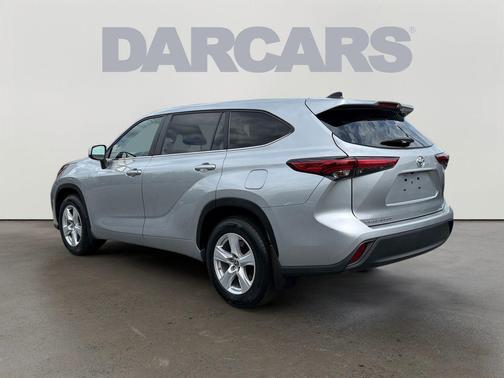 Celestial Silver Metallic 2023 Toyota Highlander L