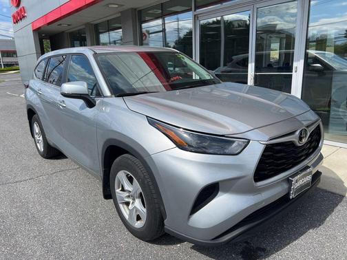 Celestial Silver Metallic 2023 Toyota Highlander L