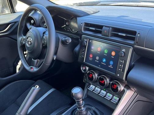 2025 Toyota GR86 Premium
