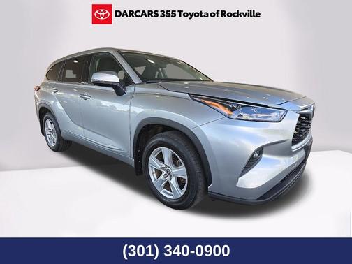 2022 Toyota Highlander LE