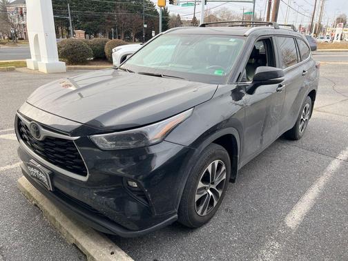 2024 Toyota Highlander XLE