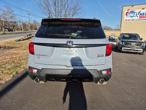2023 Honda Passport AWD Elite