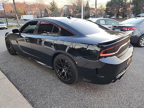 Pitch Black Clearcoat 2021 Dodge Charger R/T Scat Pack