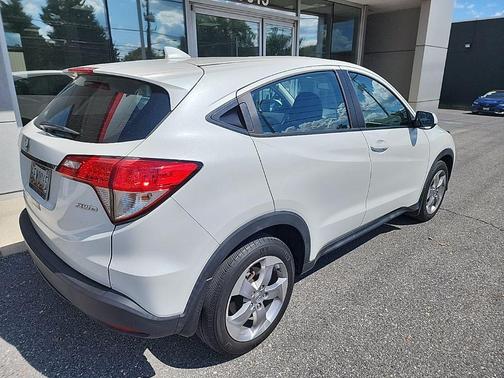 2022 Honda HR-V LX