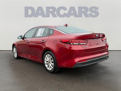 2018 Kia Optima S