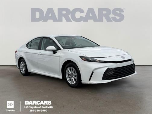 Ice 2025 Toyota Camry LE