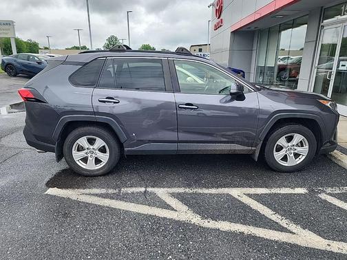Magnetic Gray Metallic 2019 Toyota RAV4 XLE