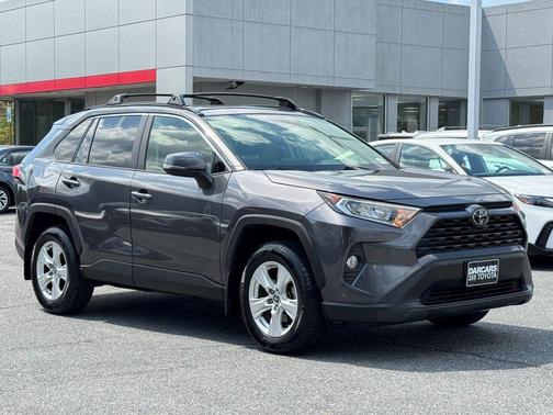 Magnetic Gray Metallic 2019 Toyota RAV4 XLE