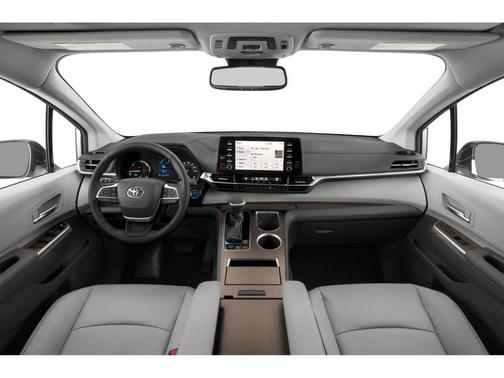 2025 Toyota Sienna XLE 7 Passenger