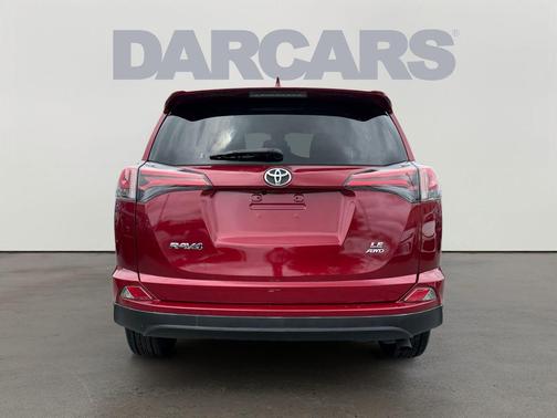 Ruby Flare Pearl 2018 Toyota RAV4 LE