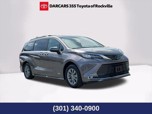 2021 Toyota Sienna XLE