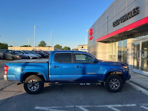Blazing Blue 2017 Toyota Tacoma SR5