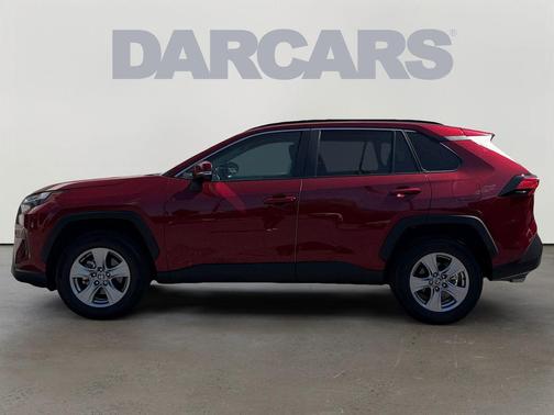 Pearl 2025 Toyota RAV4 XLE