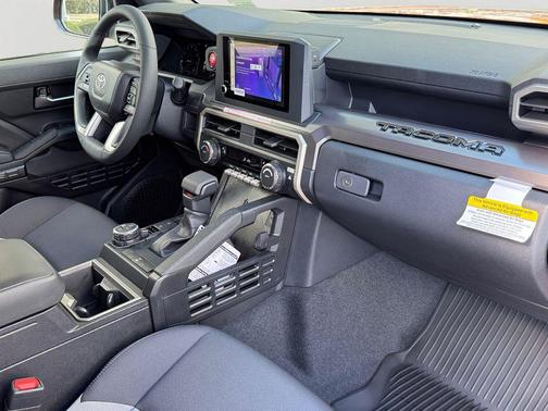 2025 Toyota Tacoma TRD Off-Road