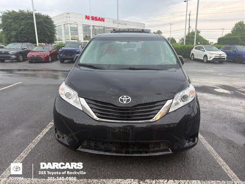 Black 2013 Toyota Sienna LE