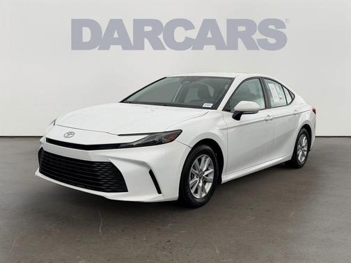 Ice 2025 Toyota Camry LE