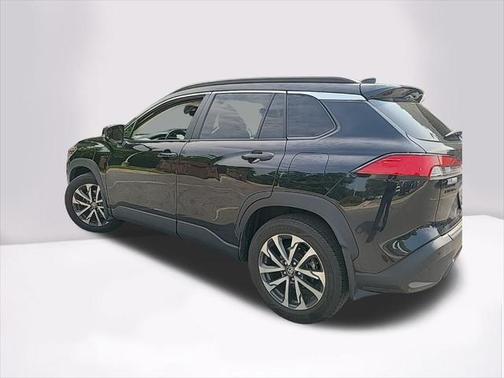 2022 Toyota Corolla Cross XLE
