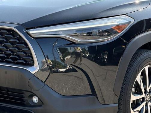 2022 Toyota Corolla Cross XLE
