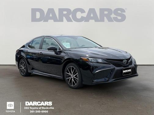 Midnight Black Metallic 2024 Toyota Camry SE