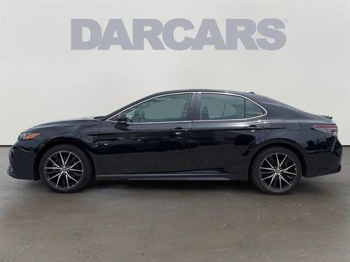 Midnight Black Metallic 2024 Toyota Camry SE
