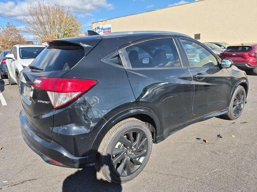 2022 Honda HR-V 2WD Sport