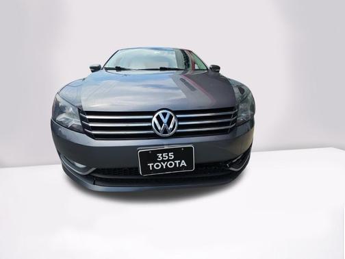 2015 Volkswagen Passat 1.8T Limited Edition