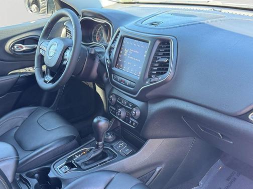 2023 Jeep Cherokee Altitude