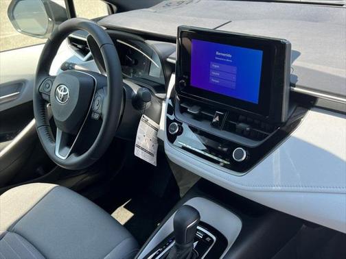 2025 Toyota Corolla Hybrid SE