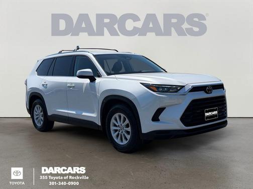 Pearl 2024 Toyota Grand Highlander XLE
