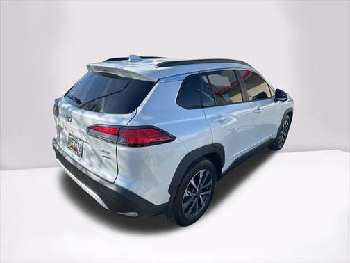 2022 Toyota Corolla Cross XLE