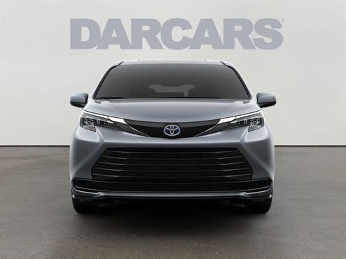 2025 Toyota Sienna LE
