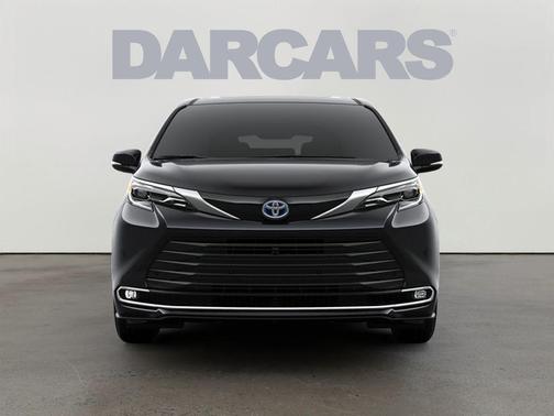 2025 Toyota Sienna Platinum 7 Passenger