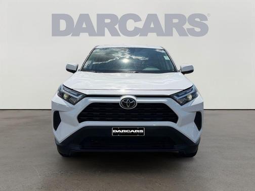 Ice 2025 Toyota RAV4 LE