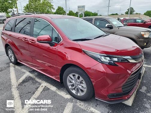 Ruby Flare Pearl 2025 Toyota Sienna LE