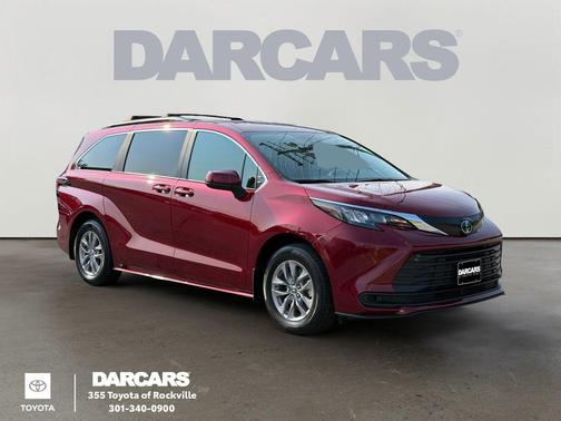 Ruby Flare Pearl 2025 Toyota Sienna LE