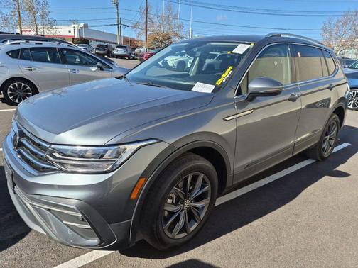 2022 Volkswagen Tiguan 2.0T SE 4MOTION