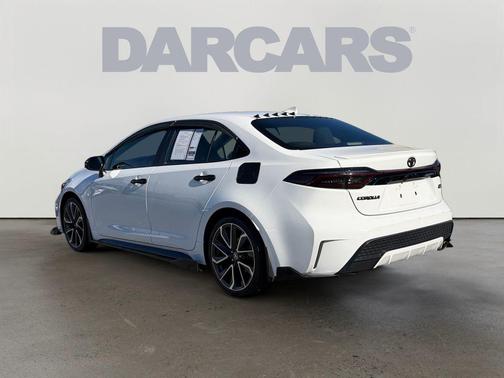 White 2022 Toyota Corolla SE